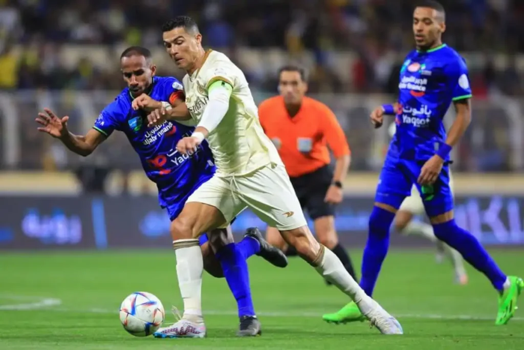 Al Nassr vs Al Fateh Tickets— 14 FEB 2026, Stats, Fixture & Lineup 2 Ronaldo-vs-vs-Al-Fateh-Players